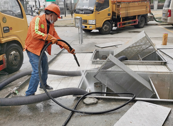 锦山镇隔油池清理